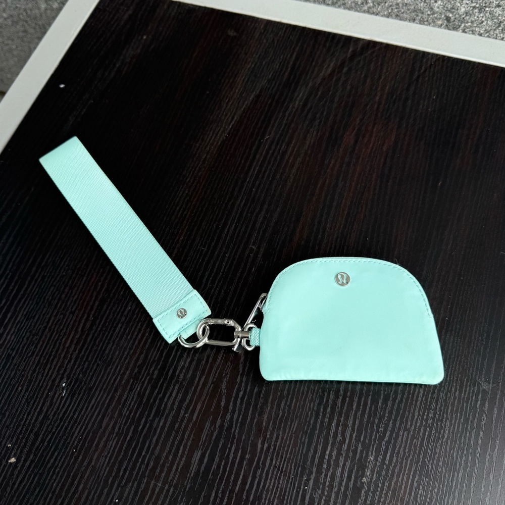 Lululemon dual pouch wristlet. Missing card holder.